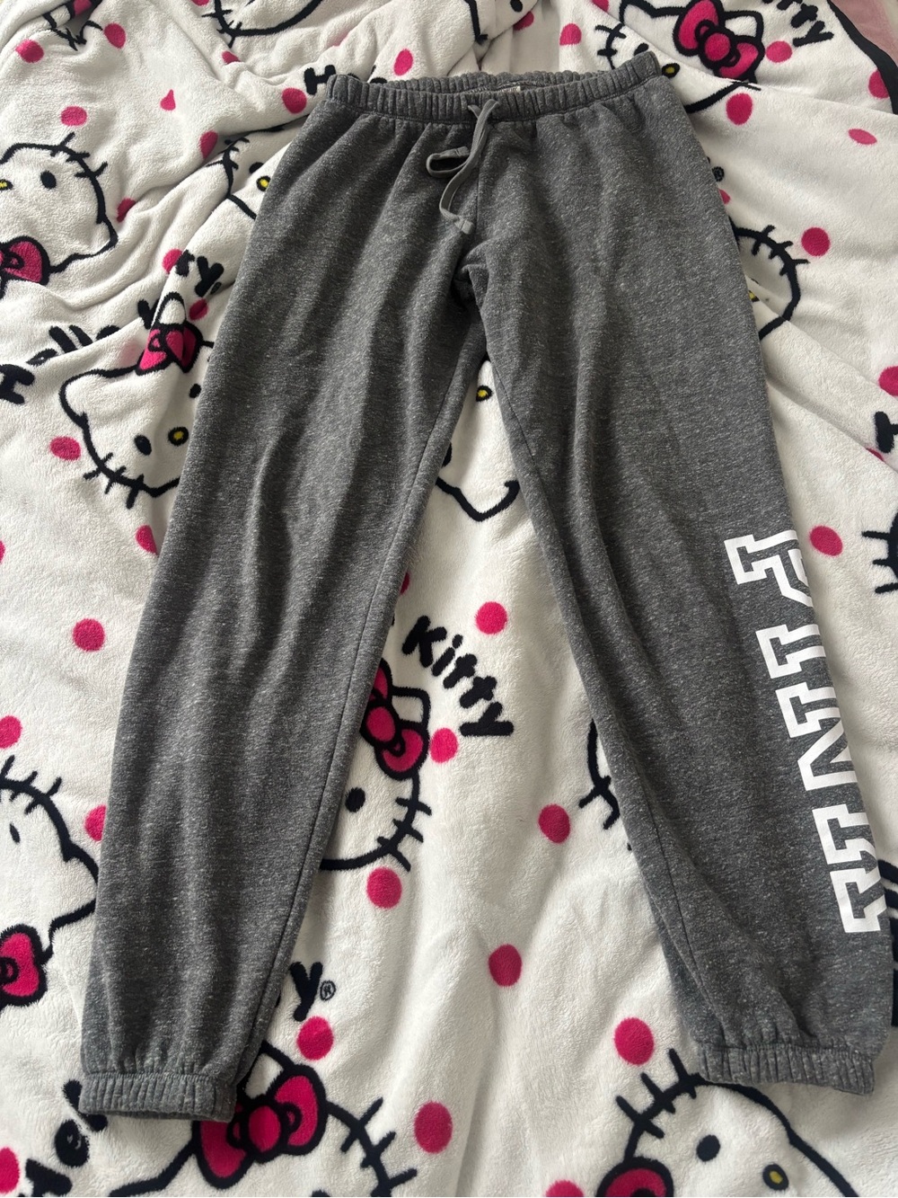 PINK Victoria's Secret Gray Jogger Sweatpants with White Logo